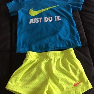 Nike 2T Girls Outfit with 2T-3T shorts